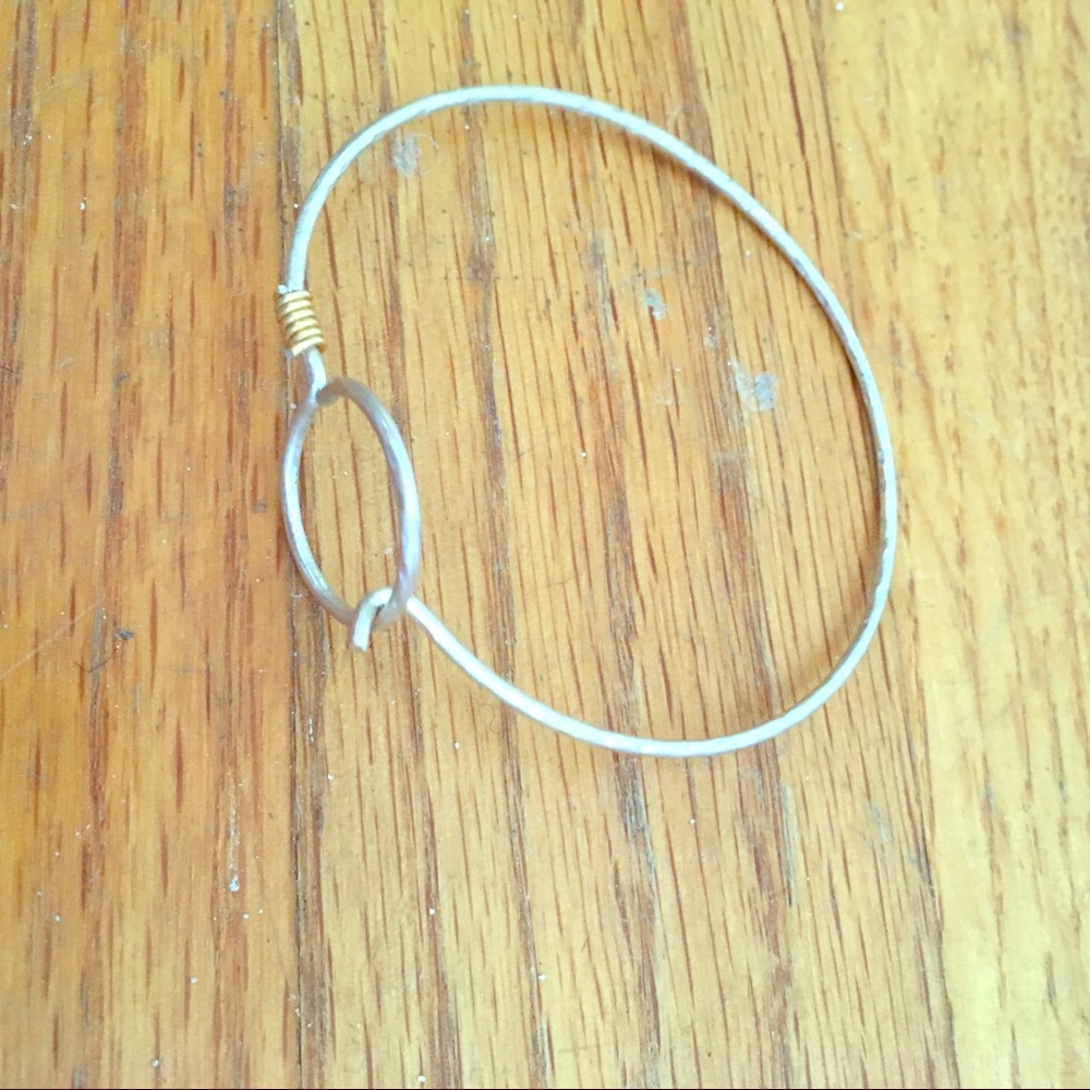 Minimalist bracelet